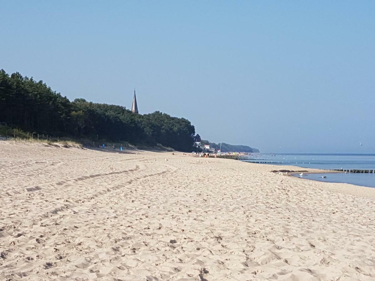Osrodek Rodzinny "Pod Wydmami" Przy Plazy , Plac Zabaw , Rowery Sarbinowo Exterior foto