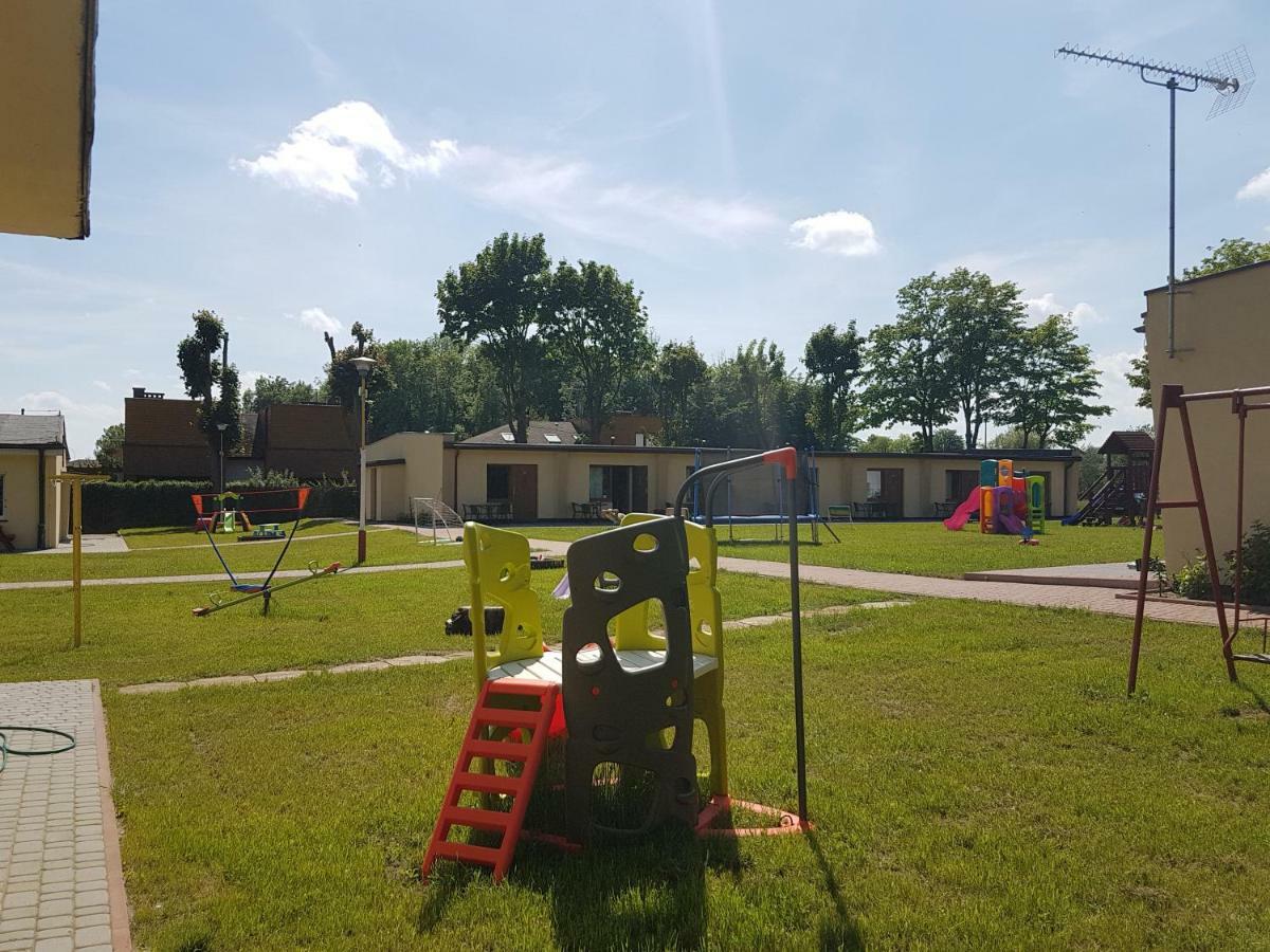 Osrodek Rodzinny "Pod Wydmami" Przy Plazy , Plac Zabaw , Rowery Sarbinowo Exterior foto